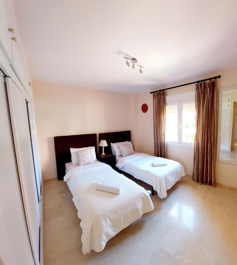 Luxurious Apartment 2 Bedroom 2 Bathroom Near Beach Málaga Exteriör bild